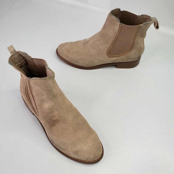 Thursday Boot Company Tan Suede Duchess Chelsea Boots Womens Size 7 Pull On - Picture 1 of 9